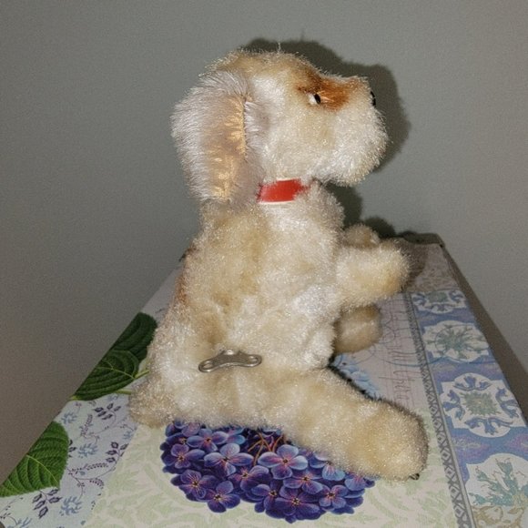 Vintage Wind Up Mechanical Back-Flipping Dog Toy - Picture 4 of 10